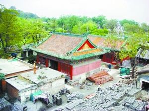 网友拍摄的宣仁庙现状