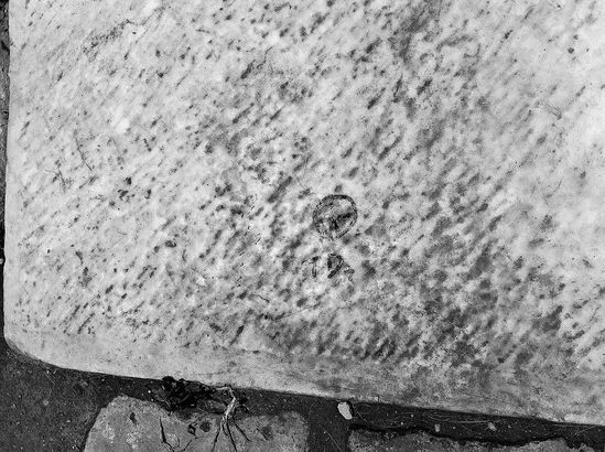 文物砖上涂油漆