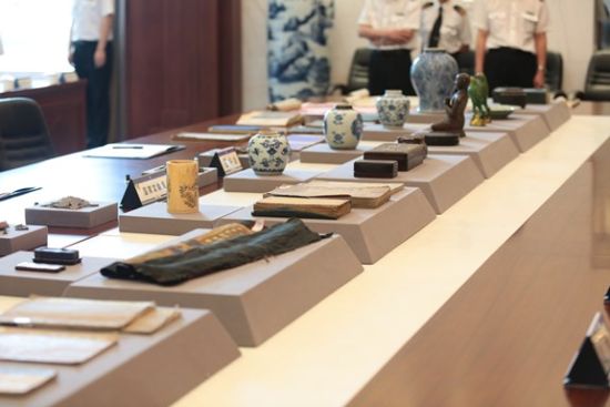 北京海关罚没的文物艺术品展示
