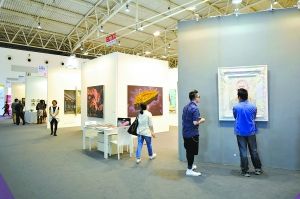 3日，2013“艺术北京”在农展馆闭幕。 本报记者和冠欣摄