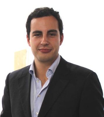 网站创始人是亚历山大•艾瑞尔