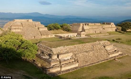 墨西哥瓦哈卡古城被评选为世界第一大文化遗产
