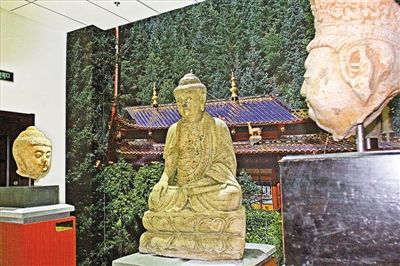 台湾收藏家捐赠32尊古代佛像