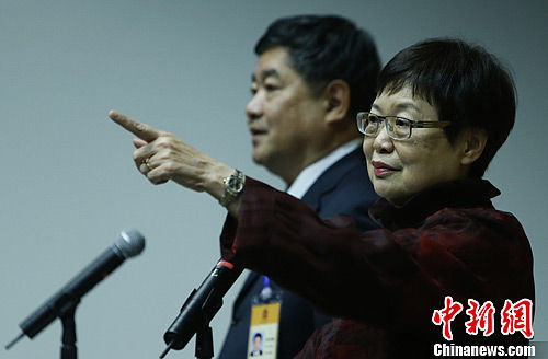两岸故宫院长相聚北京 图片来自中国新闻网