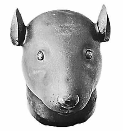 2009年，在巴黎被拍卖的圆明园鼠首铜像