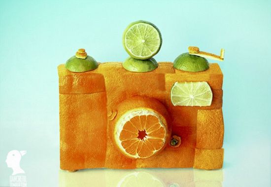 用简单食材做成的雕塑造型