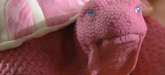 意艺术家制作泡泡糖雕塑 每件售价达5万欧元