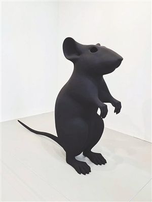 Matthew Marks 画廊的作品《老鼠》 一百多万欧元卖出。