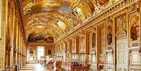 法国卢浮宫博物馆