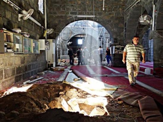  叙利亚内战后被破坏的Al-Omari清真寺(图源：联合国教科文组织网站)