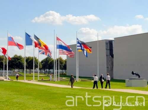 卡昂纪念博物馆因安全因素暂停2015漫画家大会