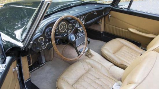 阿斯顿马丁DB5老爷车