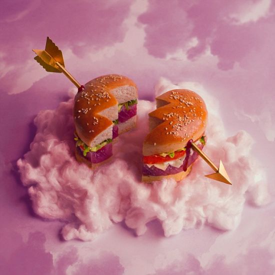 艺术家创造出世界上最奇特的60种汉堡