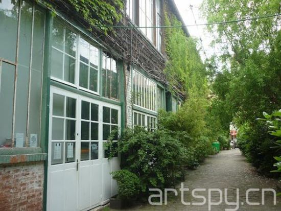 巴黎蒙巴那斯艺术人之家关门