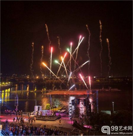 《探戈焰火》现场图  Santiago Porter 摄，蔡工作室提供