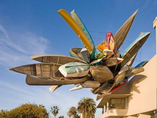 圣地亚哥当代艺术馆有很多别致的雕塑。