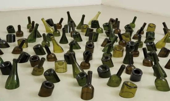 　　▲ 《Drowning Sorrows》，2002