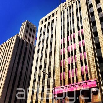 南非艺术家将约翰内斯堡变成粉色