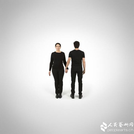 5、伦敦蛇形画廊《512小时》(512 Hours)玛丽娜·阿布拉莫维奇(Marina Abramovic)