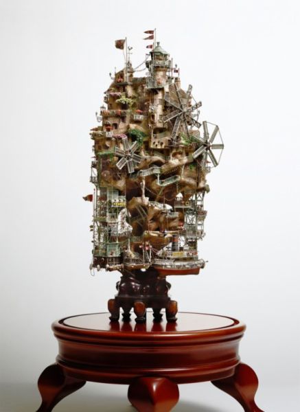 新潮流！日艺术家打造庞大华丽城堡盆栽