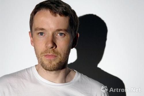 爱尔兰艺术家邓肯-坎贝尔荣获2014透纳奖