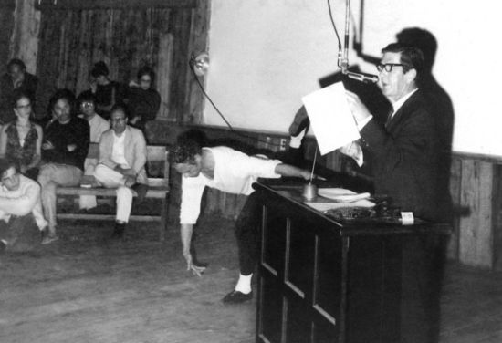 Merce Cunningham和约翰·凯奇（John Cage）的著名作品《Variations VIII》