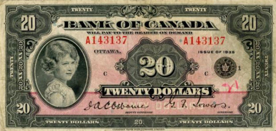 8岁，这时候的伊丽莎白还只是英王室的一位公主，她的肖像就已经出现在了加拿大的钞票上。