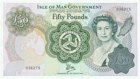 51岁，英女王肖像出现在曼岛钞票上。 