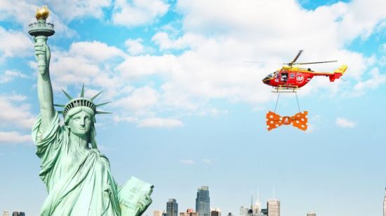 最大规模的“换衣“活动 直升机来帮忙