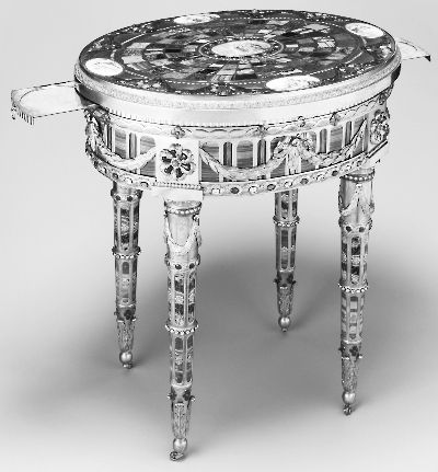 卢浮宫呼吁众筹购买“和平桌”