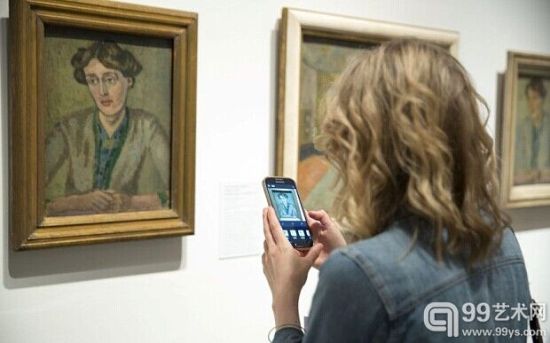 英国《每日电讯报》：博物馆允许展厅拍照是错误的决定