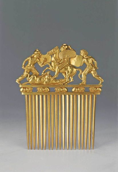 作者不详，描绘斯基泰人作战场景的梳子