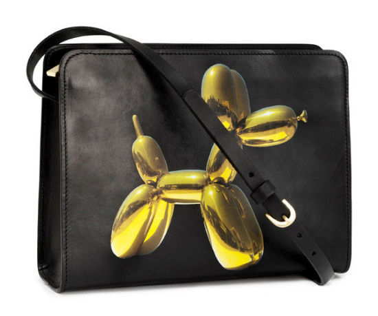 杰夫·昆斯和H&M合作设计的便宜的手袋。