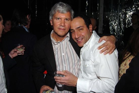 拉里高古轩及其小伙伴阿尔伯特·穆格拉比（Alberto Mugrabi）【国际知名艺术藏家乔斯·穆格拉比(Jose Mugrabi)之子】