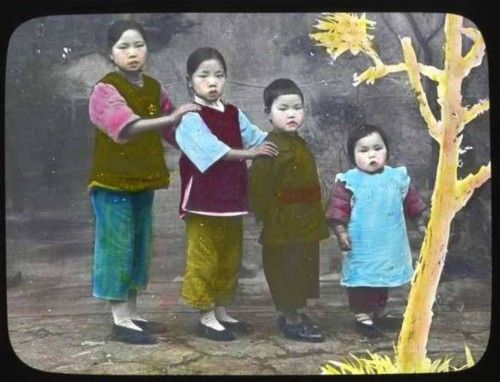 历史的遗痕：美国大学珍藏的清末老照片