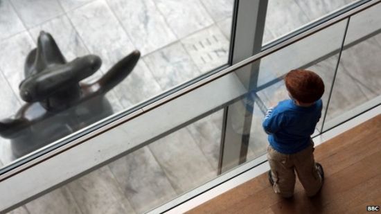 带孩子来美术馆是浪费时间？艺术家一席言论引热议