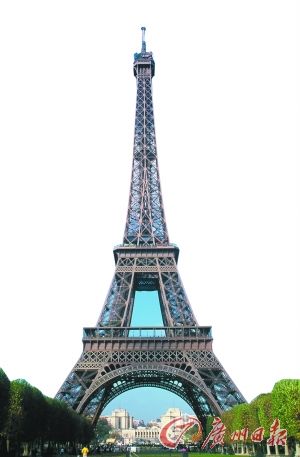 在巴黎，埃菲尔铁塔也是游人必去的地方。