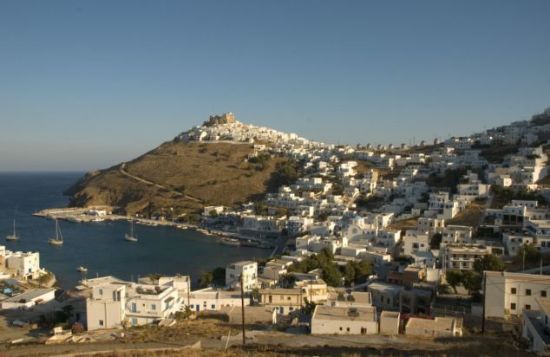 阿斯坦帕利亚岛是希腊的一座岛屿，只有不到1500个居民。它现在拥有世界上最早的同性恋色情艺术。（孝文）