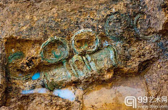 法国贵族珍贵古墓遗址