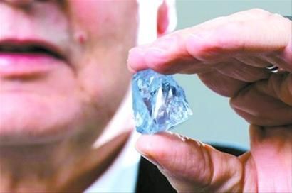 122克拉天然蓝钻南非现身 售价达6200万英镑
