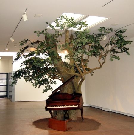 比格斯作品《盛放》