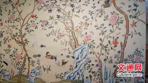 英展出中国18至19世纪精美壁纸