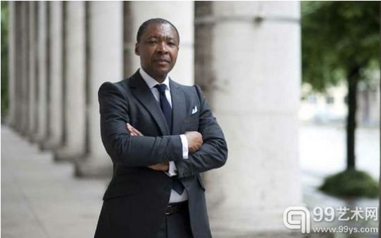 2015年威尼斯双年展策展人Okwui Enwezor