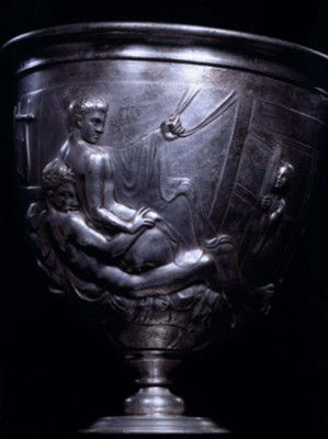1999年，沃伦杯被大英博物馆以180万英镑高价购入（网页截图）