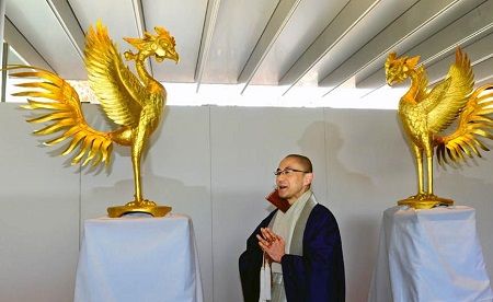 修复完成后首次公开的平等院凤凰堂金凤凰