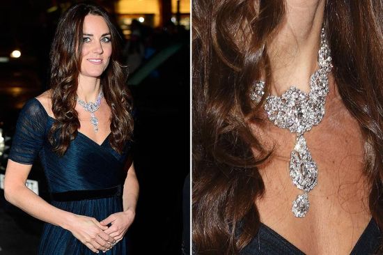 英国凯特王妃新年官方首秀戴女王天价钻石项链