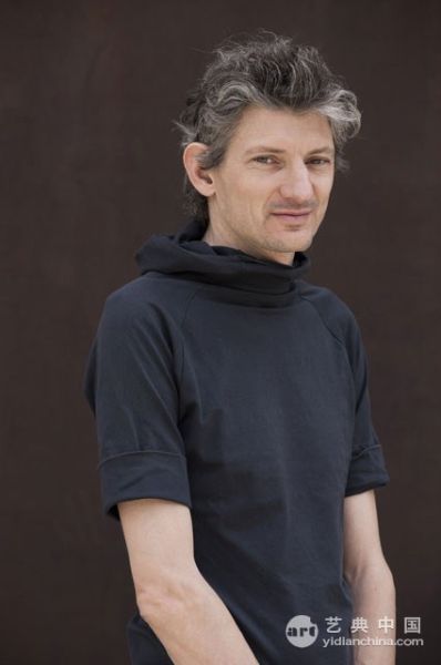 Andrea Lissoni