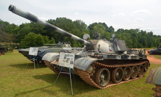 美私人军火库收藏百余辆战车