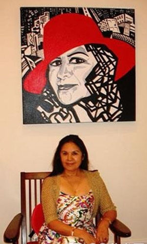 艺术经纪人格拉菲拉·罗萨莱斯(Glafira Rosales)