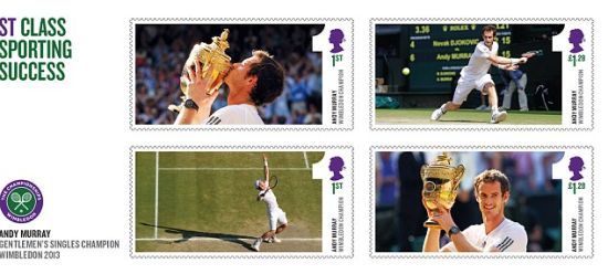 图片</p>

<p>　　在不久前结束的温网上，承载英国球迷希望的穆雷不负众望，决赛中击败世界第一德约科维奇[微博]，生涯首次在全英俱乐部捧杯，成为77年来首个赢得温网单打冠军的英国男选手。为了纪念这一历史性的突破，皇家邮政决定发行一套共计四枚的纪念邮票，售价3.76英镑。</p>

<p>　　这套纪念邮票中有两张是以穆雷捧冠军奖杯为主题，另两张则是穆雷在决赛中击球的场景。皇家邮政的相关负责人安德鲁-哈蒙德表示：“我们为安迪所取得的了不起的成绩而激动，我们也很乐意通过这套特殊的邮票来纪念他所取得的成绩。他在温布尔登历史性的胜利让整个国家骄傲。我们发行过很多纪念英国体育史上特殊时刻的邮票，包括他在2012年伦敦奥运会夺得金牌。”</p>

<p>　　此外，据英媒体报道，穆雷将温网夺冠时所穿的球衣捐给了温布尔登草地网球博物馆。球迷可以在2013年温网相关陈列柜中看到穆雷这套具有特别意义的战衣，此外还有其他一些穆雷签名的物品。除了穆雷之外，今年女单冠军巴托丽以及亚军利斯基也将自己在决赛时穿过的球衣捐了出来。</p>

<p>　　博物馆商业经理阿什利-琼斯表示：“我们很兴奋。这些展品会将你带回到那无与伦比的历史性时刻，我们很高兴能够将这样激动人心的体验带给世界各地的游客们。这是极具吸引力的展览。”</p>

<p>　　在温布尔登草地网球博物馆，你能了解到网球运动、全英俱乐部以及温网这项大赛的发展史，此外还能看到最新冠军的相关纪念品。而此次收藏穆雷夺冠时的战袍，博物馆的目的是希望有更多的人能够像穆雷一样，最终圆梦。</p>

<p>　　(Chen)</p>

<p>&nbsp;</p>
<!-- publish_helper_end -->
                 

					<div class=